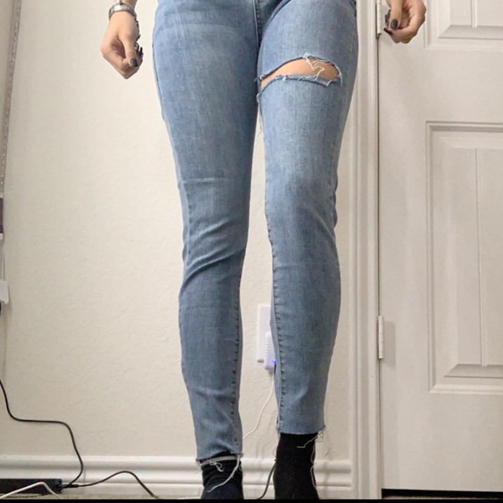 Jeans - Picture 3 of 3